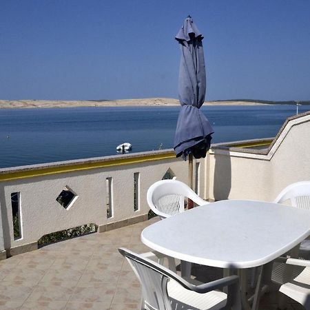 Apartments By The Sea Kustici, Pag - 6335 Zubovići Exterior foto